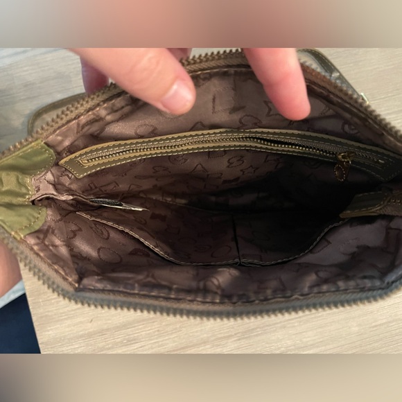 Vintage Marc by Marc Jacobs olive green crossbody bag - Picture 8 of 10